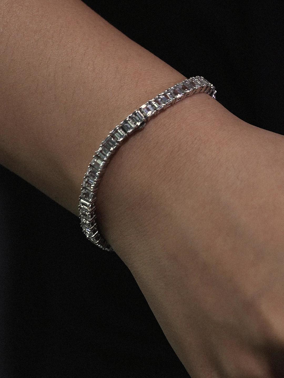 Metal Type:_925 Sterling Silver