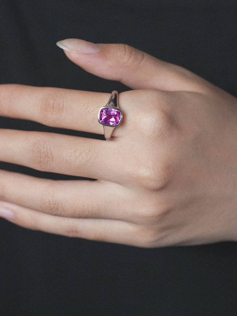 Gemstone_Hot Pink Sapphire